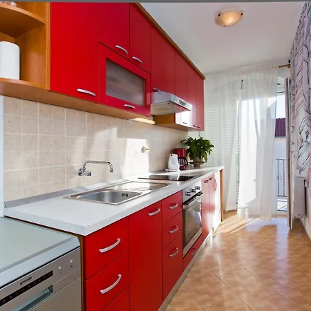 Matic Ograde Apartment