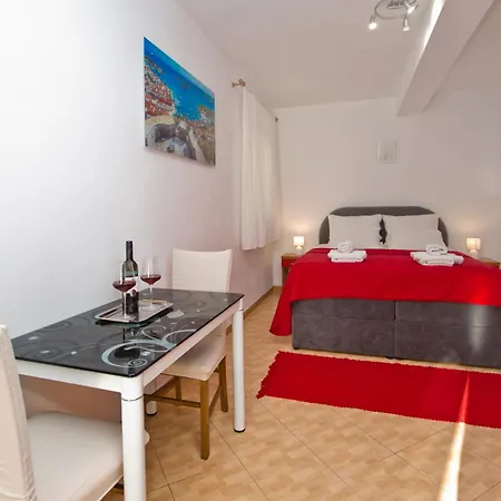 Apartment Matic Ograde *